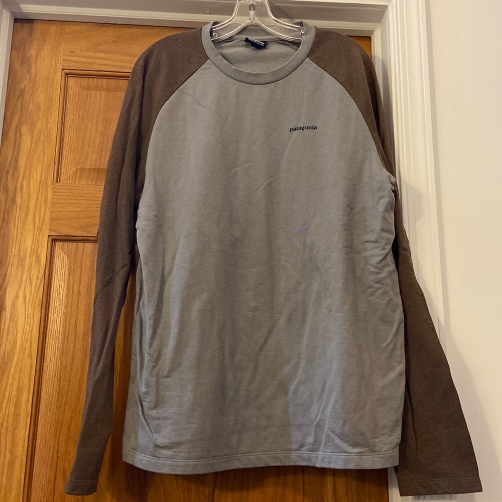 Long sleeve Patagonia shirt size large